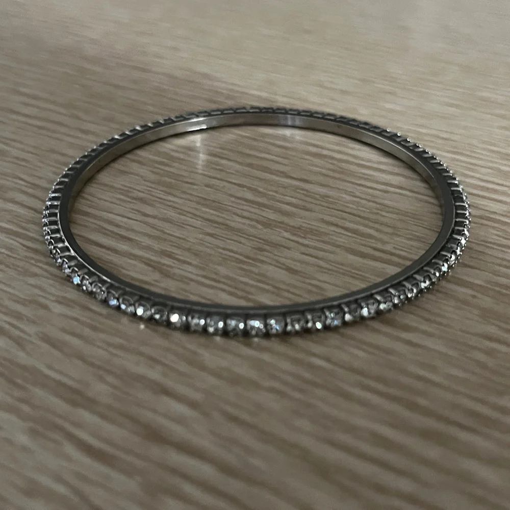 Vintage Rhinestone Bangle - Picture 9 of 12
